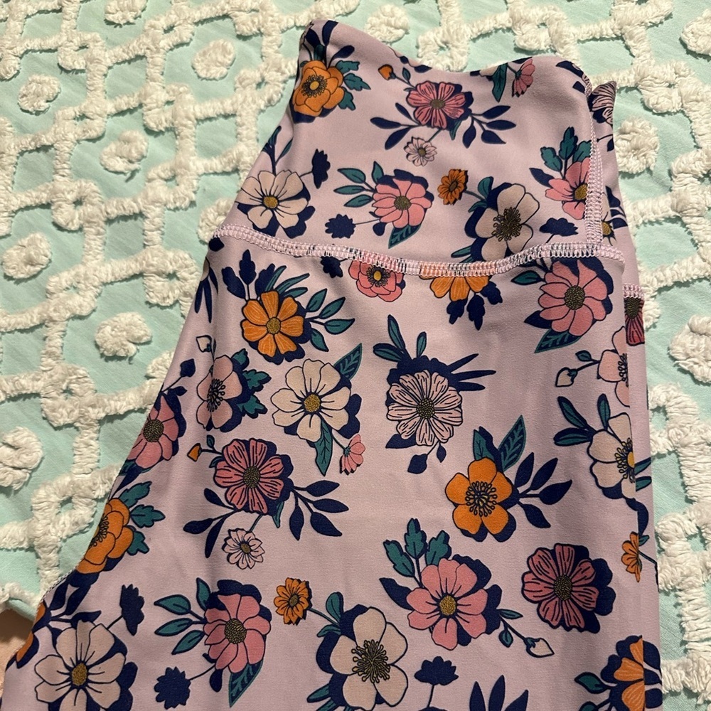 BECCO Floral Two-Piece Activewear Set Sz M - Picture 7 of 10